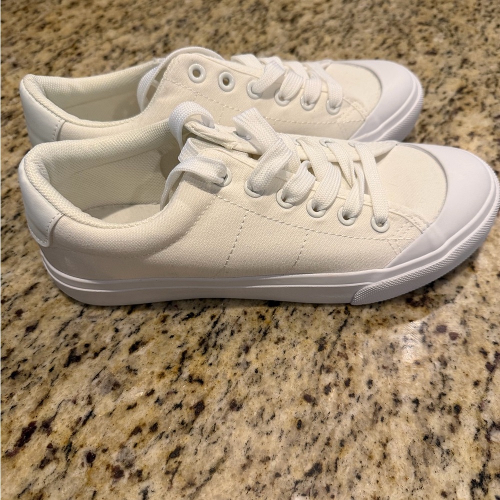 Classic Cream Kids Sneakers